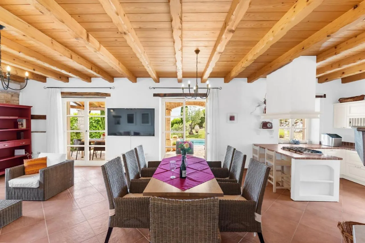 Villa Habibi Buzet Kroatien