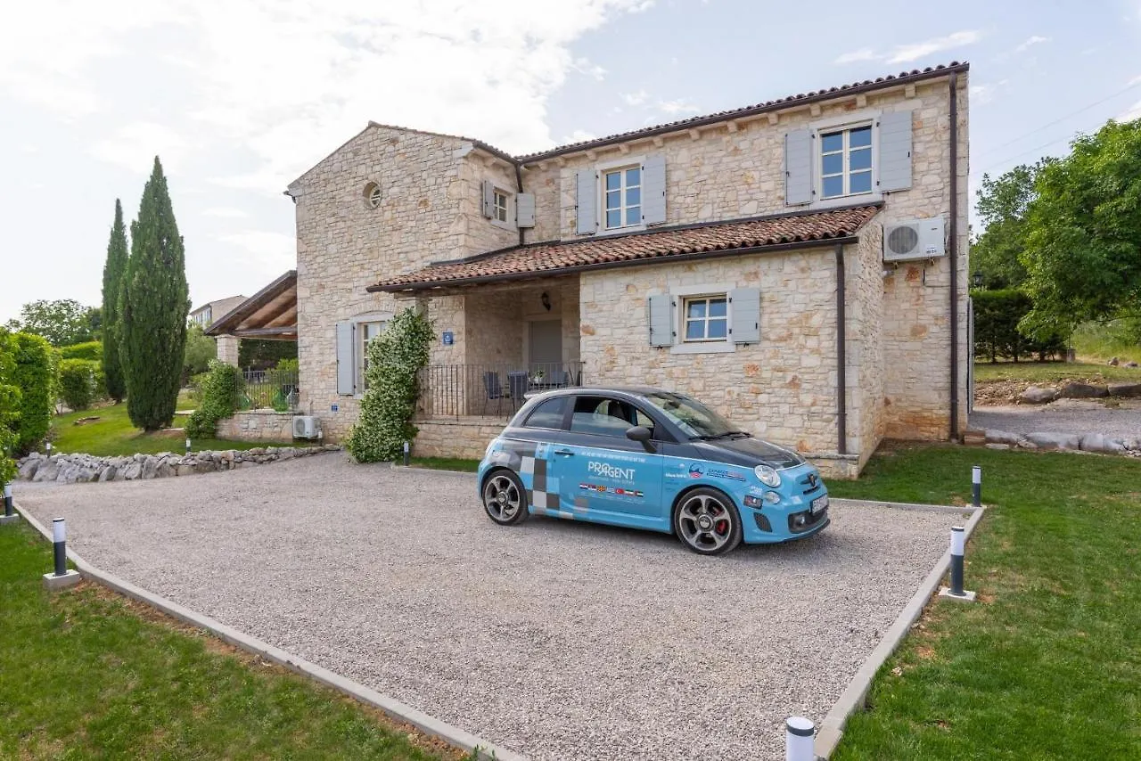 Villa Habibi Buzet 0*,